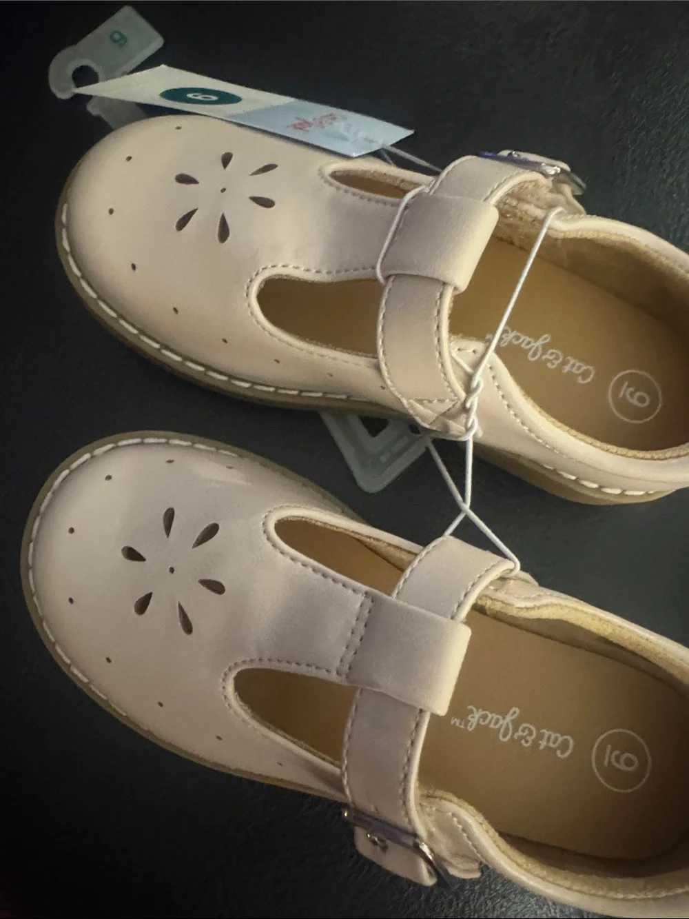 Cat and Jack 🙂 Classic Girls' T-Strap Mary Jane Shoes - Pale Pink🙂 Size 9T 🙂